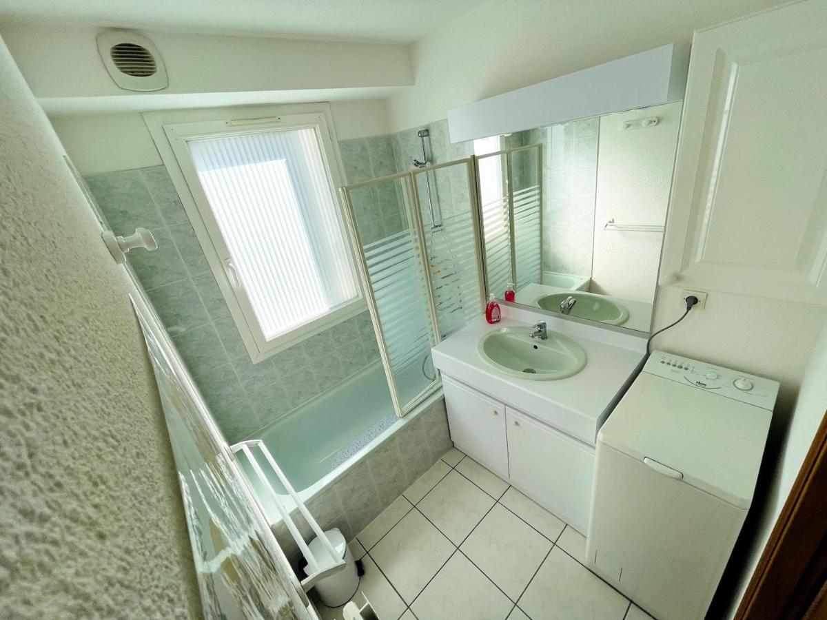 Appartement Lumineux Proche Plage Et Parking Savines Ngoại thất bức ảnh